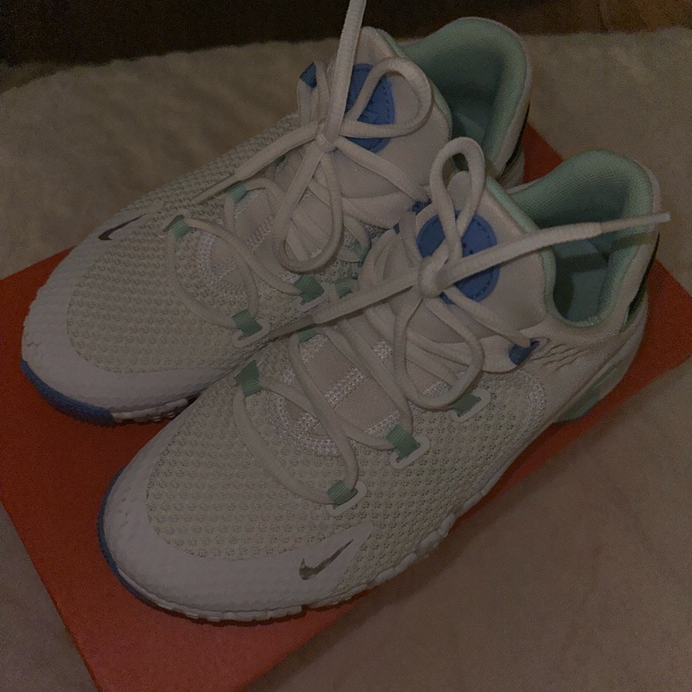 Nike Free Metcon 4